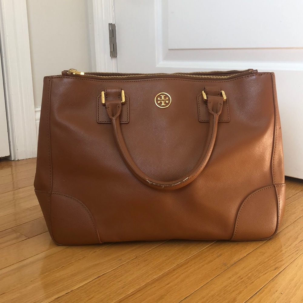 Tory Burch Robinson Tote